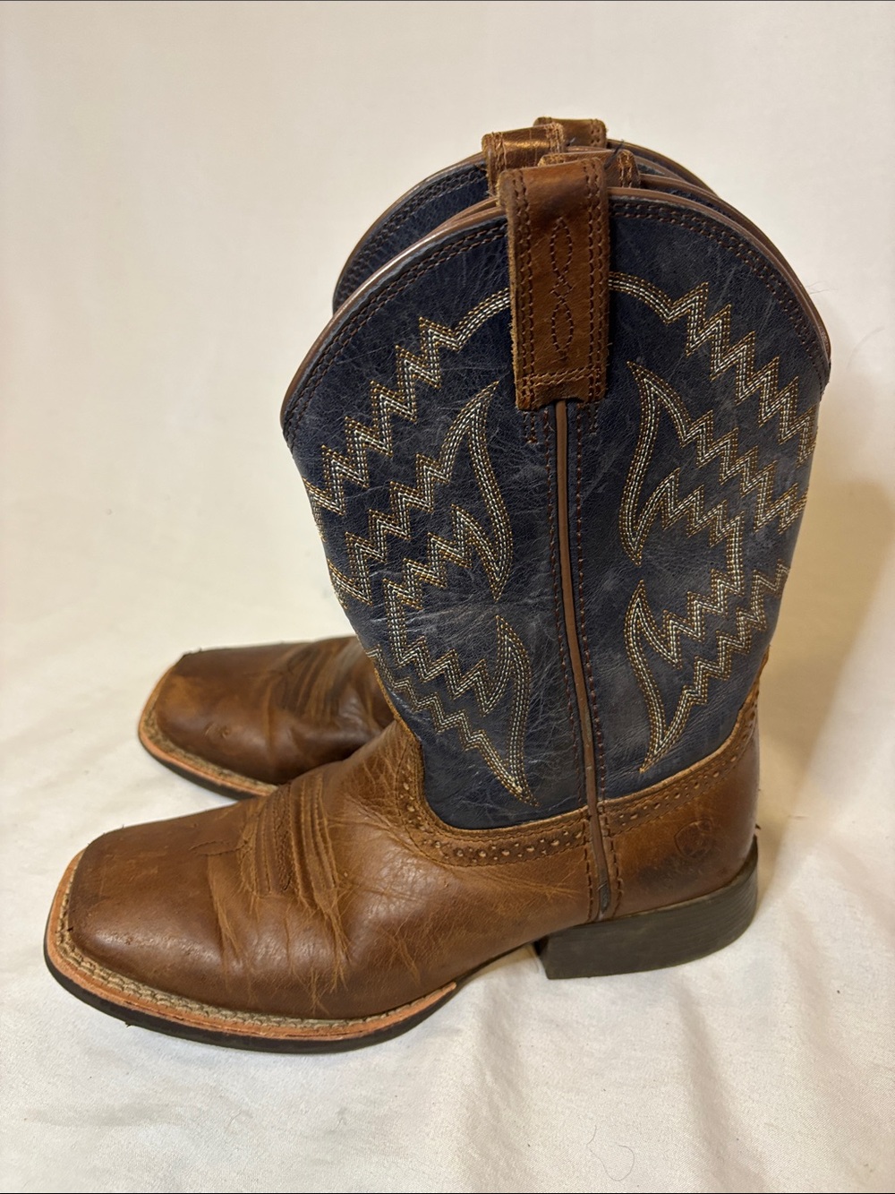 Ariat Kids Cowboy Western Boots Size 1 Brown and Blue Leather